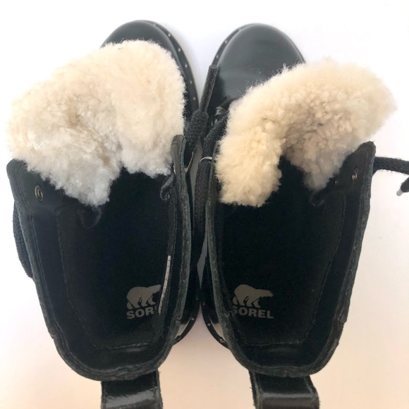 Women’s Sorel Lennox Cozy Sherpa Lace Black Patent Leather Chunky Boots US 7 - Picture 9 of 12